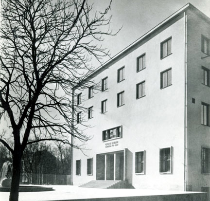 Front of Eastman Dental Stockholm building
