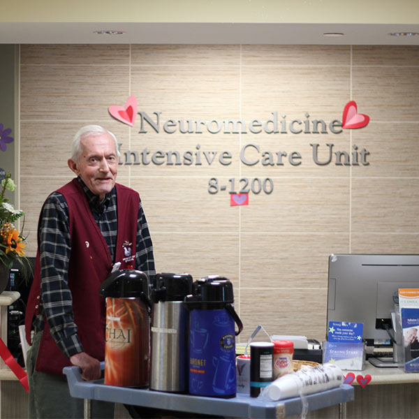Going Strong: Volunteer Bud Wesley Recognized for Decades of Service to Patients and Families