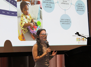 Lightning Talks - Hana Zhang wins 1st place