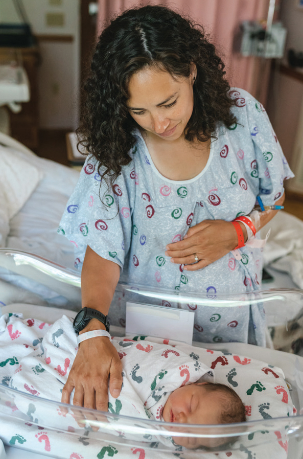 Rooming-in: mom and newborn