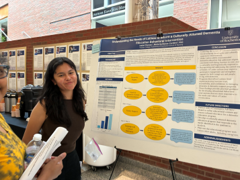 studnet presents scientific poster