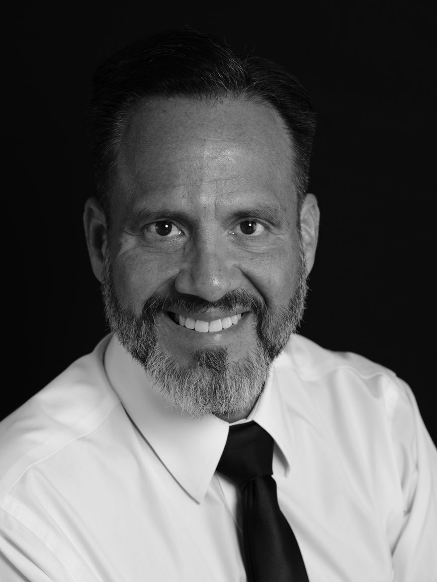 Dr. Mario Romero