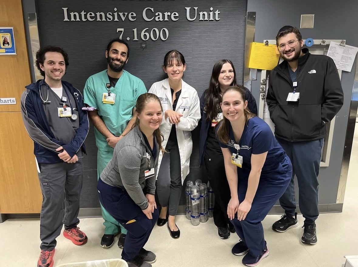 Fellows rounding in hospital setting