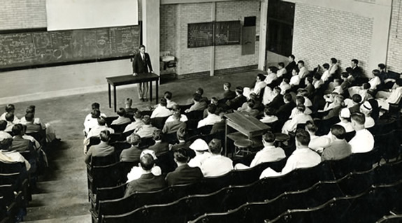 Whipple lecturing, October 1926