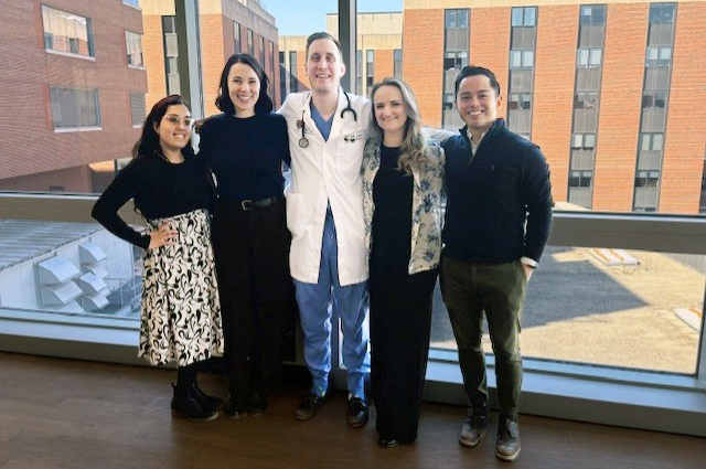 From left to right: Kunali Gurditta, MD ’21M, ’25M (RES), Nina Rizk, MD, ’22M, ’25M (RES), Troy Anlage, MD, Natalia Aerton, MD, and Michael Tiongson, MD