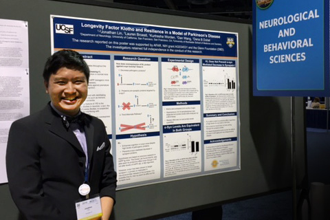 Jonathan Lin, 3rd year medical student, presents research during poster session at 2016 AGS meeting.