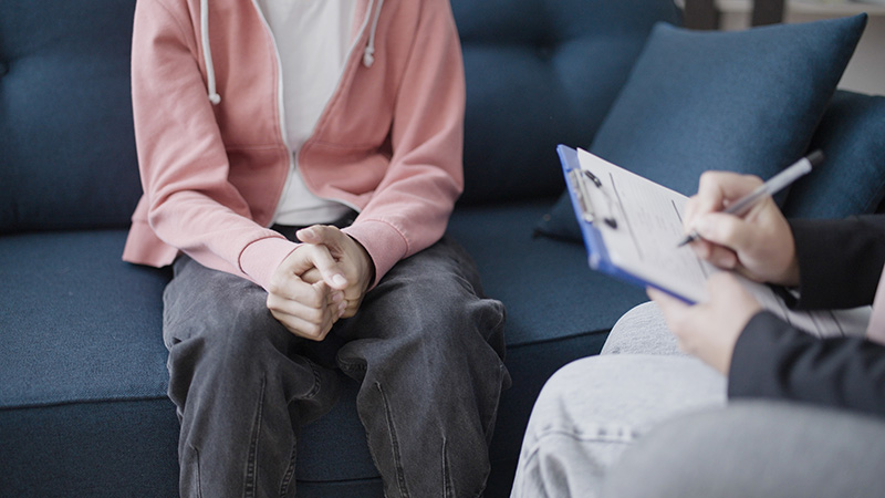 teen talking to counselor