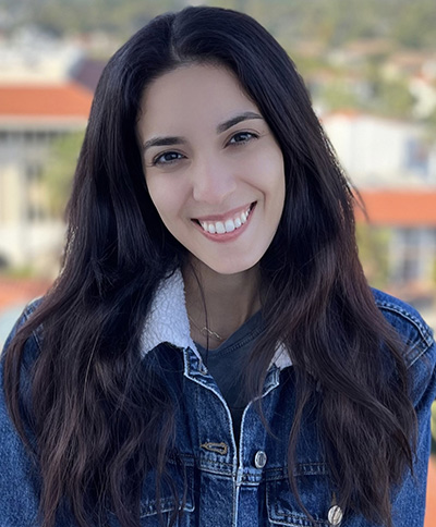 Mia Menassa