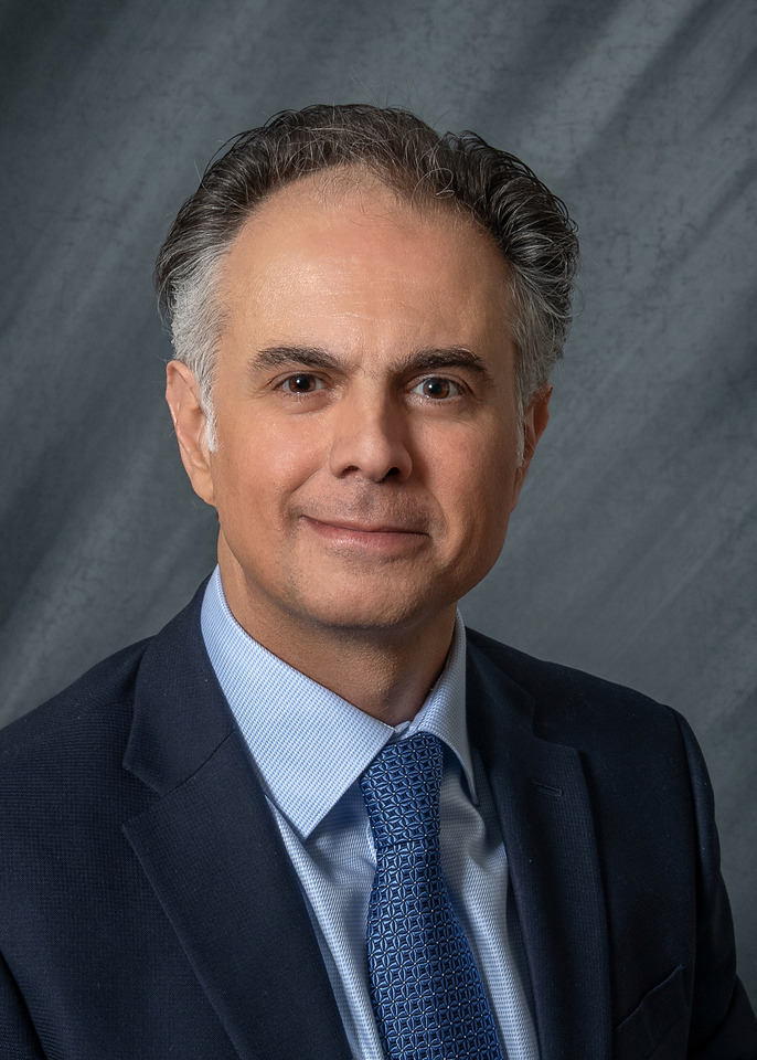 Reinaldo Mallufi headshot