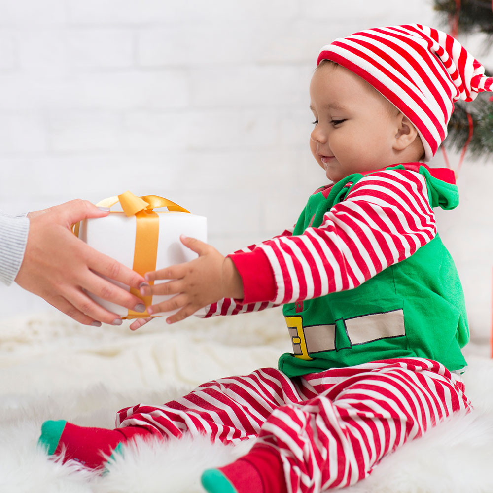 Brighten the Holidays for Families Enrolled in Strong's Baby Love Program