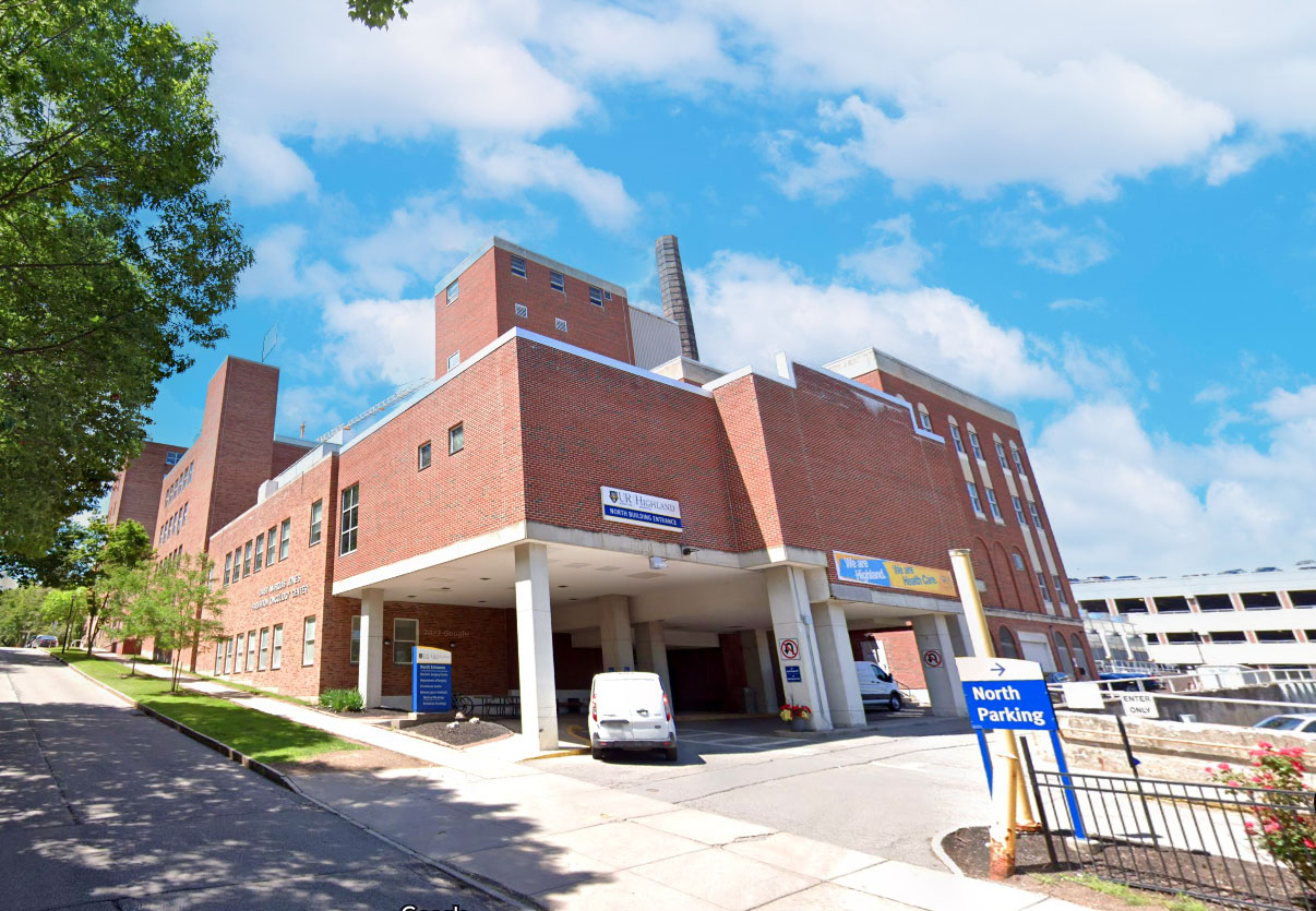 Highland Procedures Center at 1000 South Avenue, North Lot Entrance