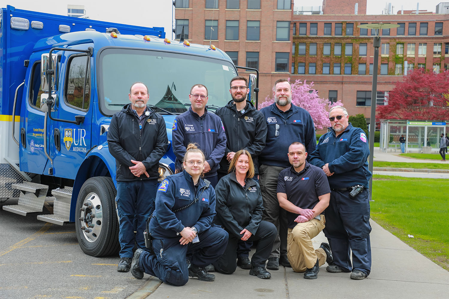 Highly-specialized staff on the MSU include a CT scanner operator, an emergency medical technician, and a trained stroke nurse who works closely with a stroke neurologist at the hospital to choose the best treatment.